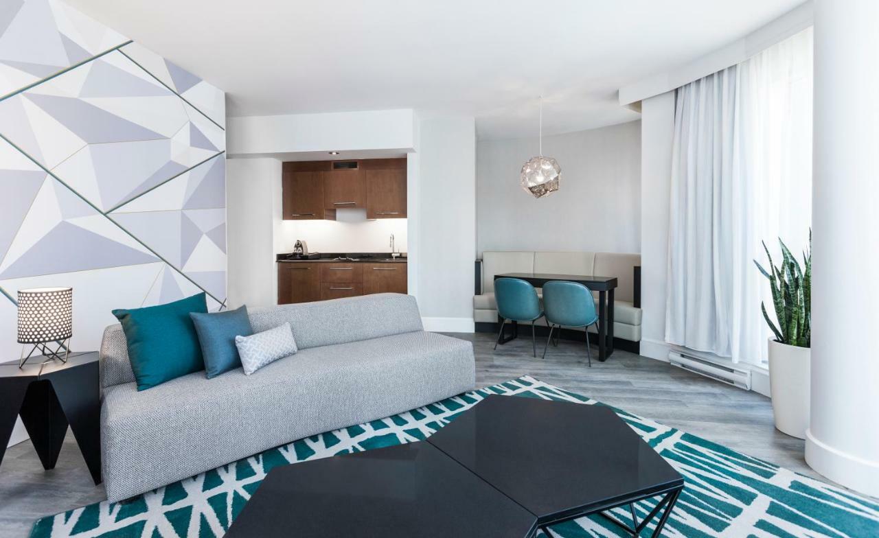 hotel le crystal